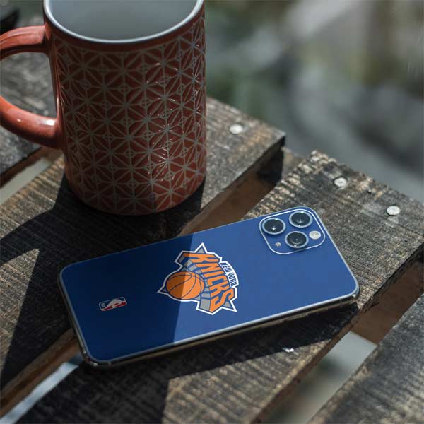 NBA New York Knicks Distressed iPhone 11 Pro Skin