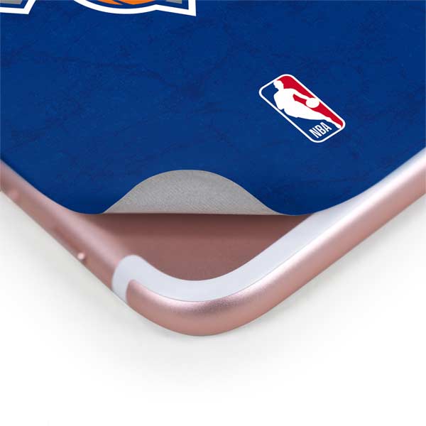 NBA New York Knicks Distressed iPhone 8 Plus Skin