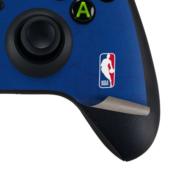 NBA New York Knicks Distressed Xbox Series X Bundle Skin