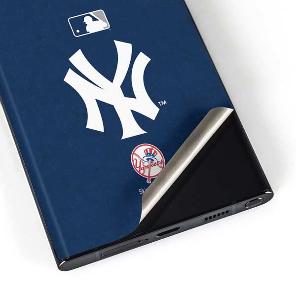 MLB New York Yankees - Solid Distressed Galaxy Skins