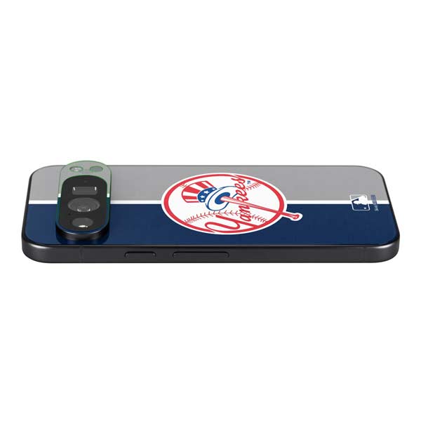 MLB New York Yankees Split Google Pixel 10 Pro XL Skin