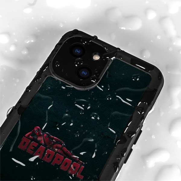 Marvel Deadpool Legacy Posing Deadpool iPhone 15 Waterproof Case