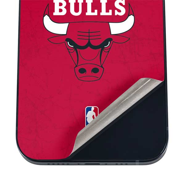 NBA Chicago Bulls Red Distressed iPhone 17 Air Skin