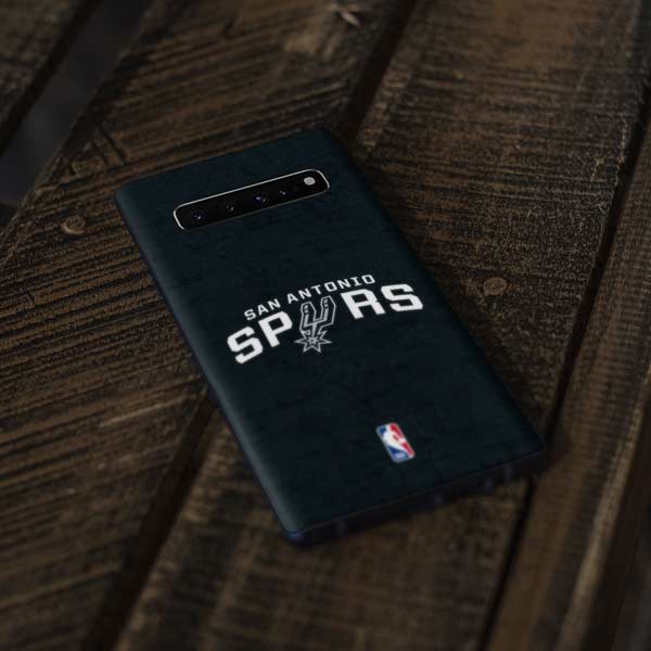 NBA San Antonio Spurs Distressed Galaxy S10 Plus Skin