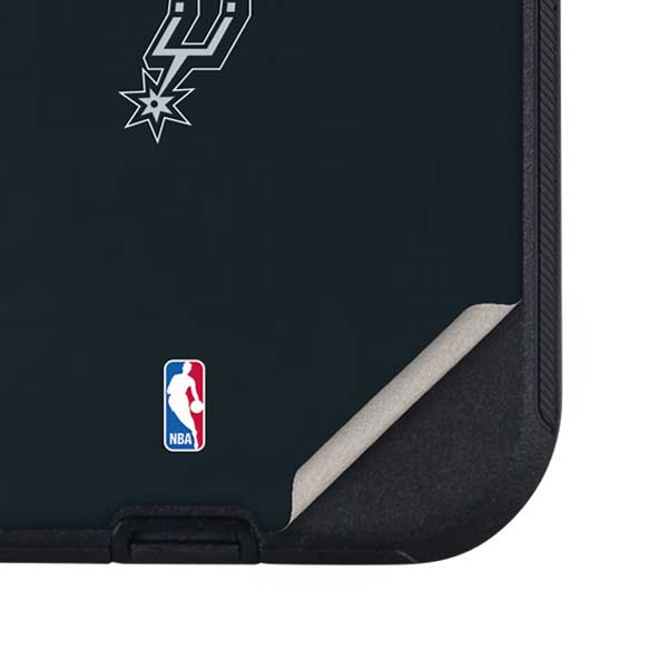 NBA San Antonio Spurs Standard - Black Otterbox Defender iPhone Skin