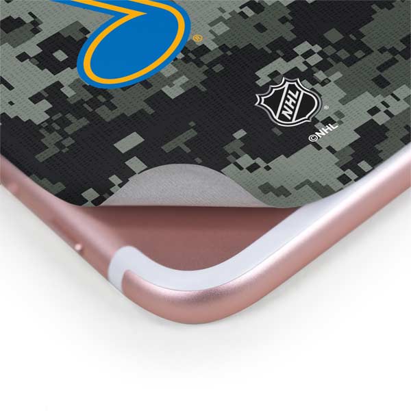 NHL St. Louis Blues Camo iPhone 8 Plus Skin