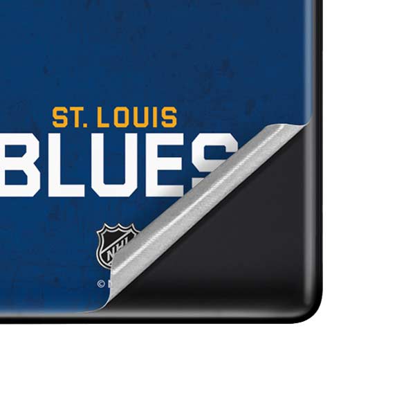 NHL St. Louis Blues Distressed Google Pixel 7 Pro Skin