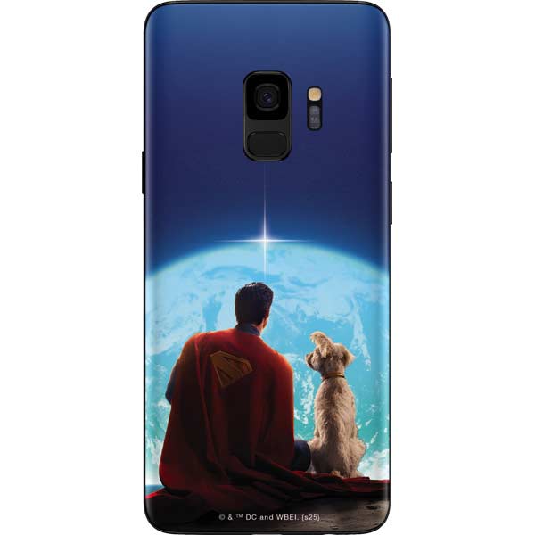 Superman 2025 Superman & Krypto watch the Earth Galaxy S9 Skin