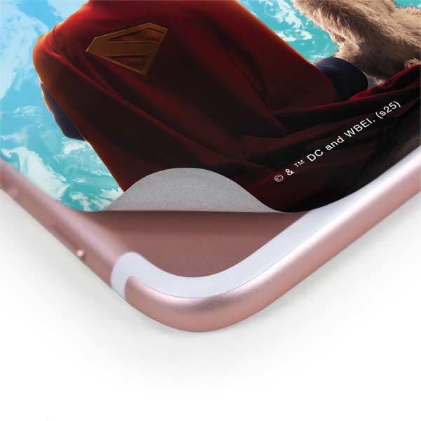 Superman 2025 Superman & Krypto watch the Earth iPhone 8 Plus Skin
