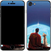 Superman 2025 Superman & Krypto watch the Earth iPhone SE (2nd & 3rd Gen) Skin