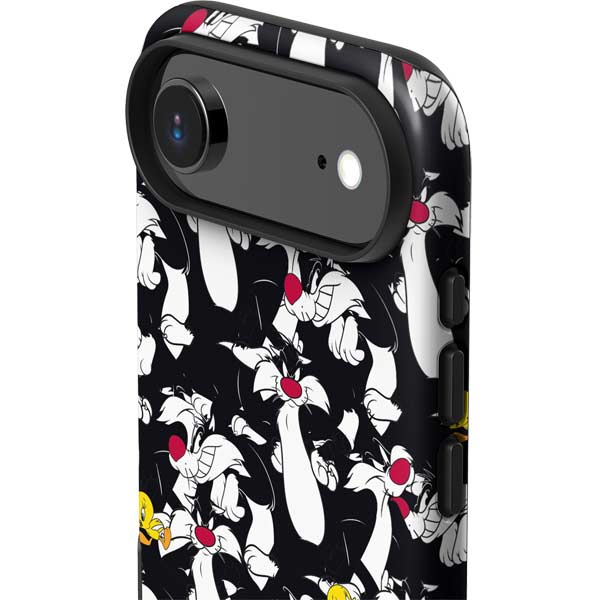 Looney Tunes Sylvester and Tweety Super Sized iPhone 17 Air Impact Case