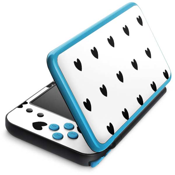 White and Black Hearts Nintendo Skins