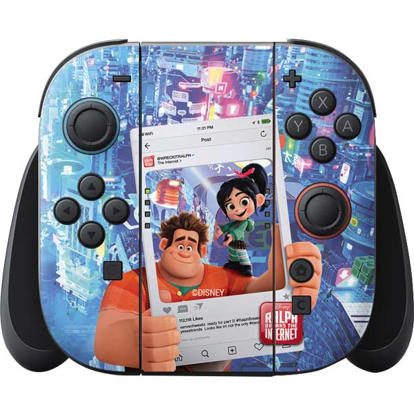 Wreck It Ralph Using A Controller Disney Wreck-it Ralph and Vanellope Instagram Pose Nintendo Switch 2 ...