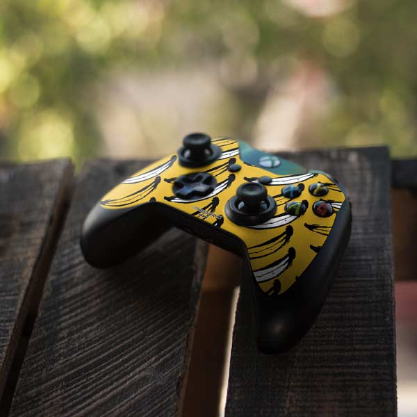 Bouffants and Broken Hearts Bananas Xbox One Controller Skin