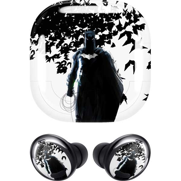 DC Comics Batman Holding batarang Art Galaxy Buds Pro Skin