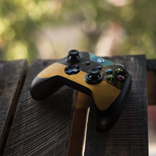 Black and Gold Split Marble Xbox One Controller Skin
