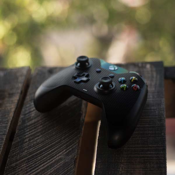 Specialty Vinyl Black Hex Texture Xbox One Controller Skin