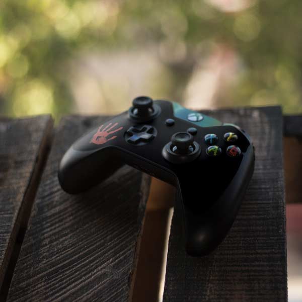 Bloody Handprint Xbox One Controller Skin