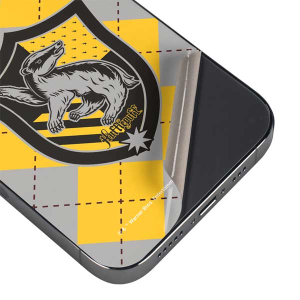 Wizarding World Harry Potter Hufflepuff Crest iPhone 15 Pro Skin