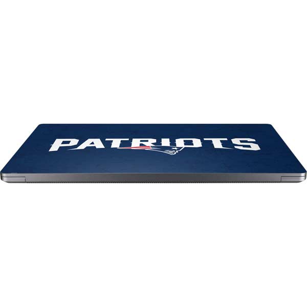Universal Laptop 17in (13.8 x 10in) New England Patriots Distressed ...