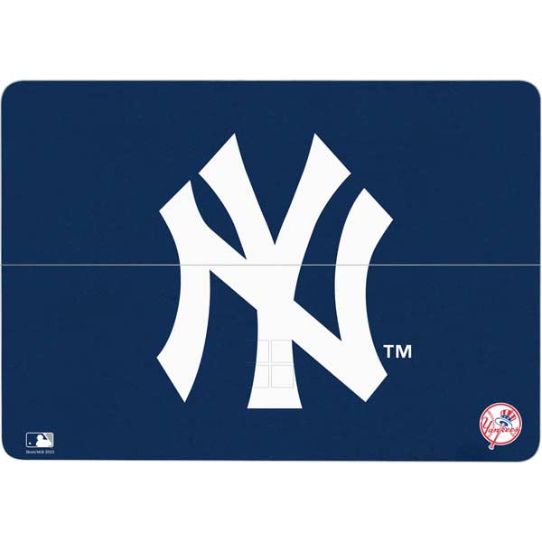 MLB New York Yankees - Solid Distressed Surface Laptop Studio Skin