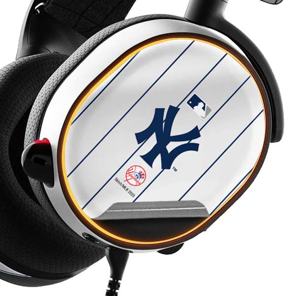 MLB New York Yankees Home Jersey SteelSeries Arctis 3 Skin