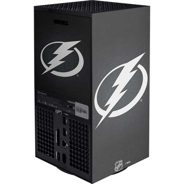 NHL - Tampa Bay Lightning Hitch Cover - Chrome On Black 3.4