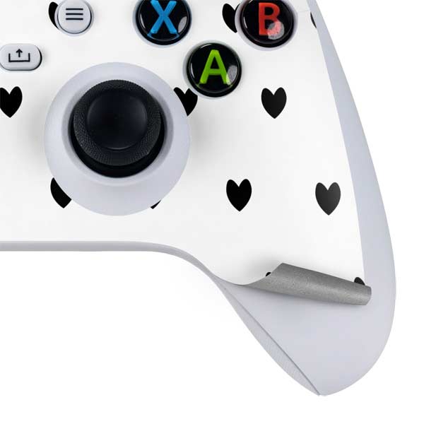 White and Black Hearts Xbox Series S Skins