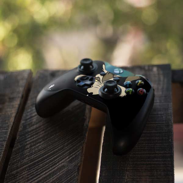 Looney Tunes Wile E. Coyote Smile Xbox One Controller Skin
